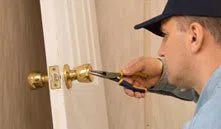 City Locksmith Services La Canada Flintridge, CA 818-485-6034 - 6-Locks-Replace